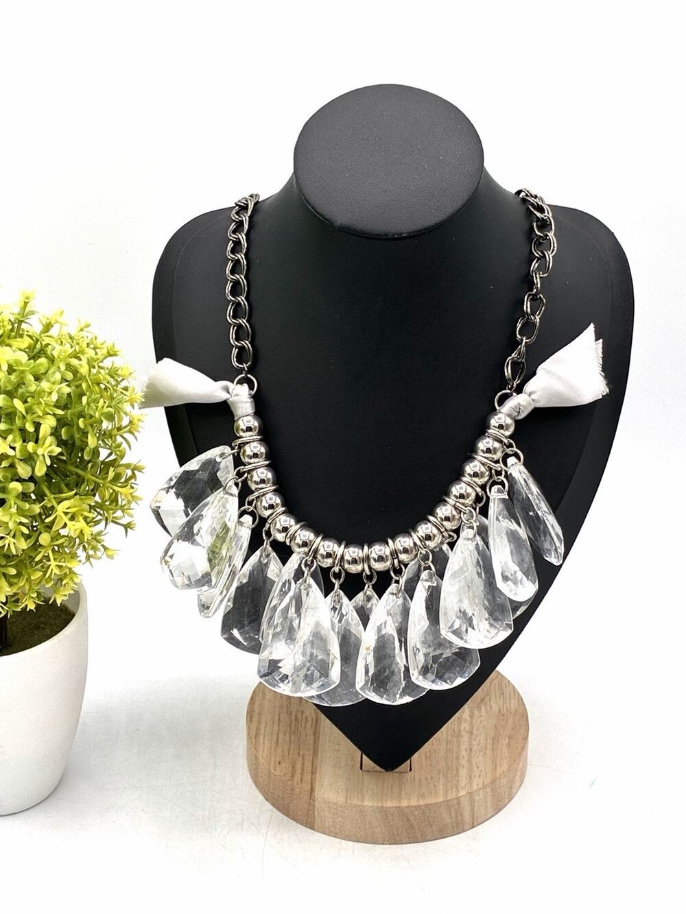 Apt 9 NOS Clear Faceted Teardrop Statement Necklace Chunky Bib Jewelry